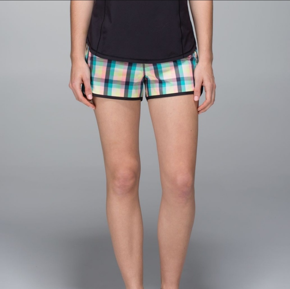 Lululemon plaid speed shorts